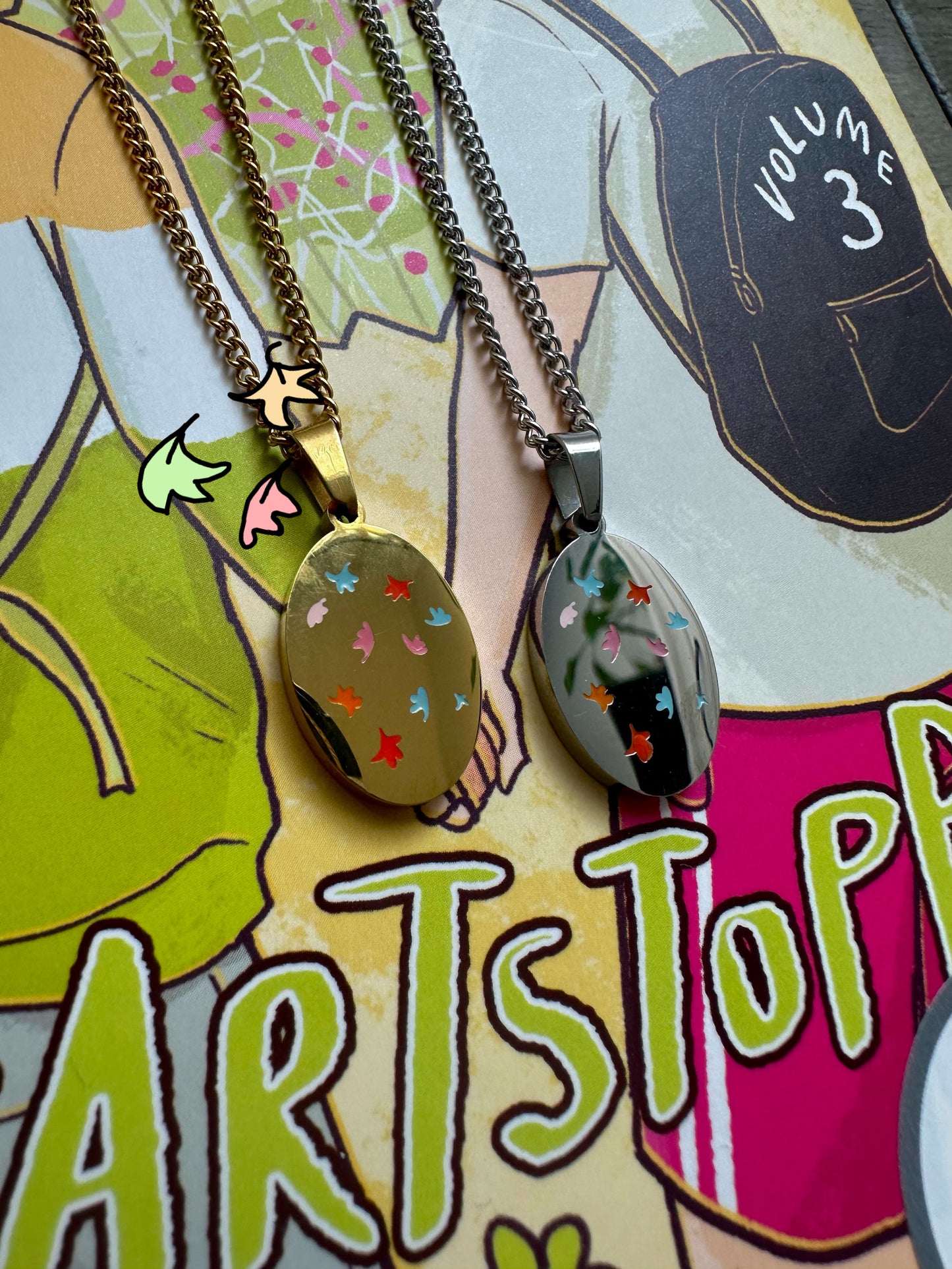 heartstopper necklace š