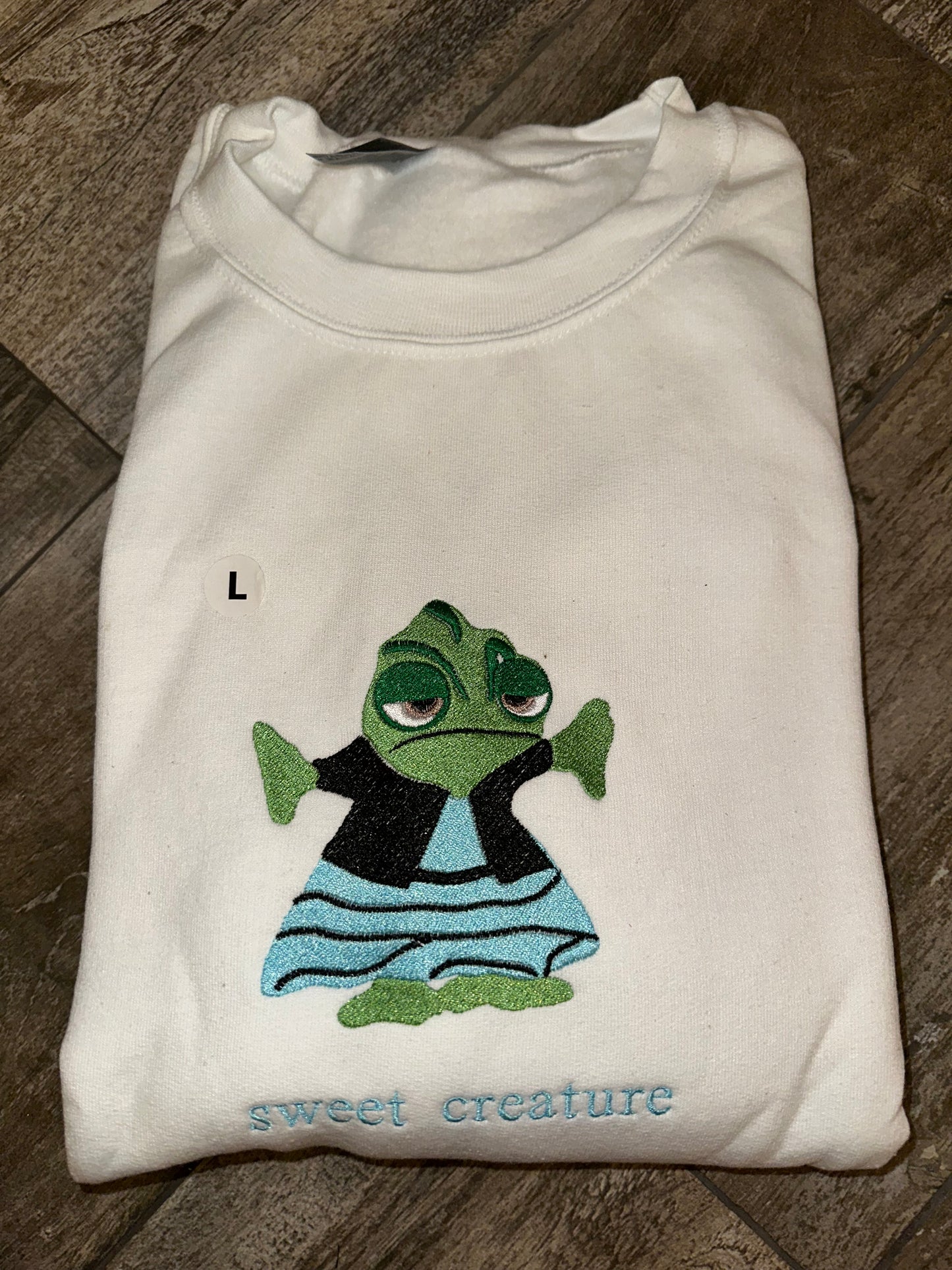 Opps! Crewnecks